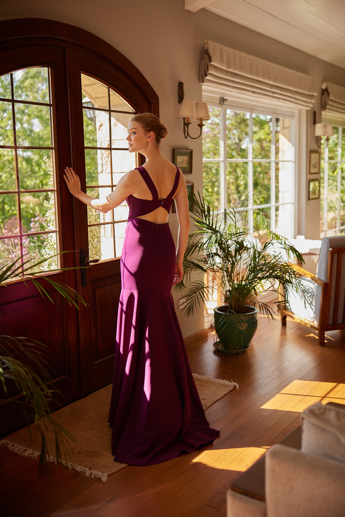 Hera Burgundy Fitted Mermaid Evening Gown