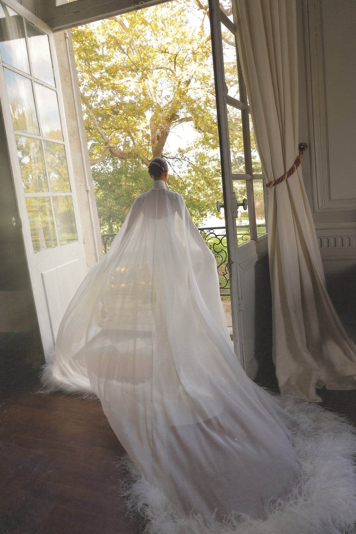 Max by Maison Harleen couture gown — close-up of the neckline and embellishment