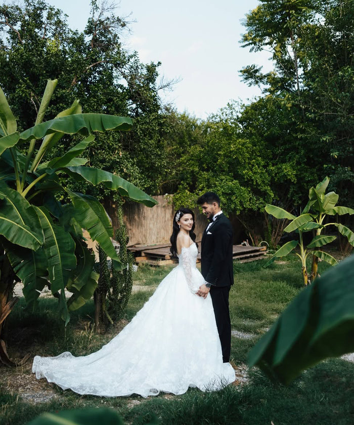 Maison Harleen bride — wedding photograph 2