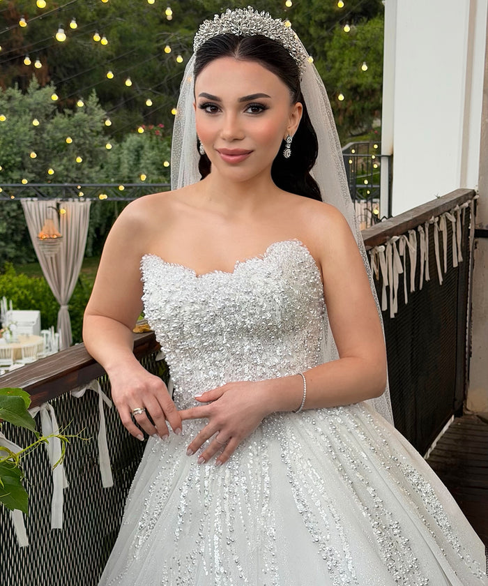Maison Harleen bride — wedding photograph 5