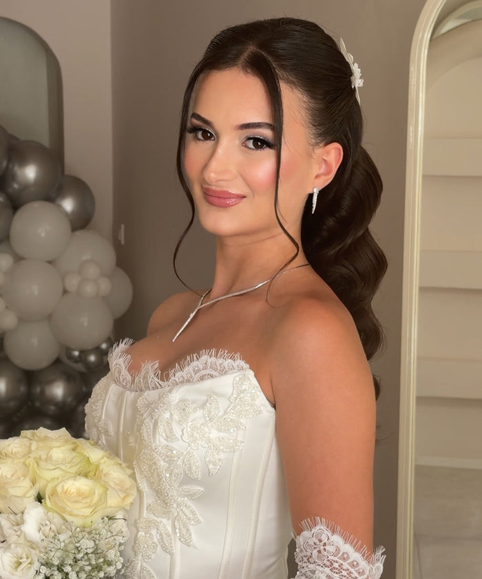 Maison Harleen bride — wedding photograph 10